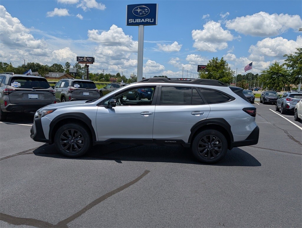 2025 Subaru Outback Onyx Edition photo 3