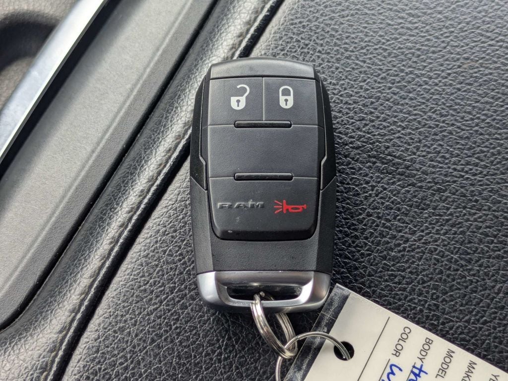 2023 RAM Ram 3500 Pickup Tradesman - Photo 33