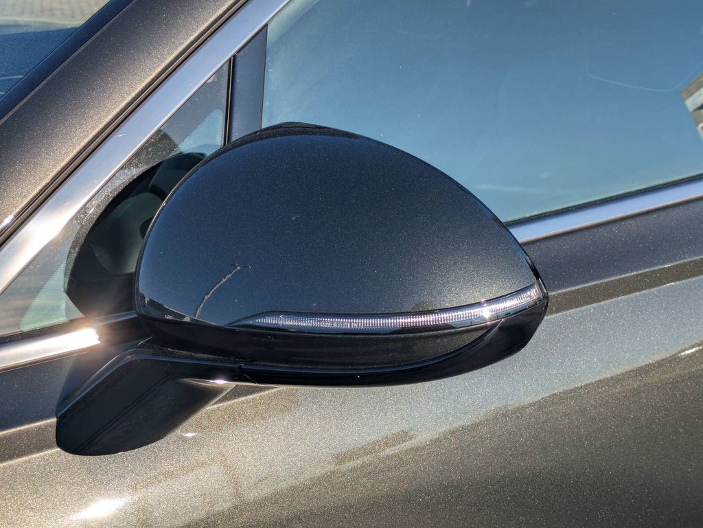 2025 GENESIS GV70 Sport - Photo 13
