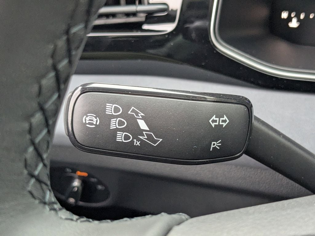 2026 Volkswagen Jetta SE - Photo 28