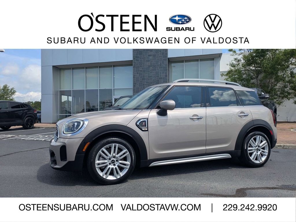 2024 MINI Countryman Cooper S's photo