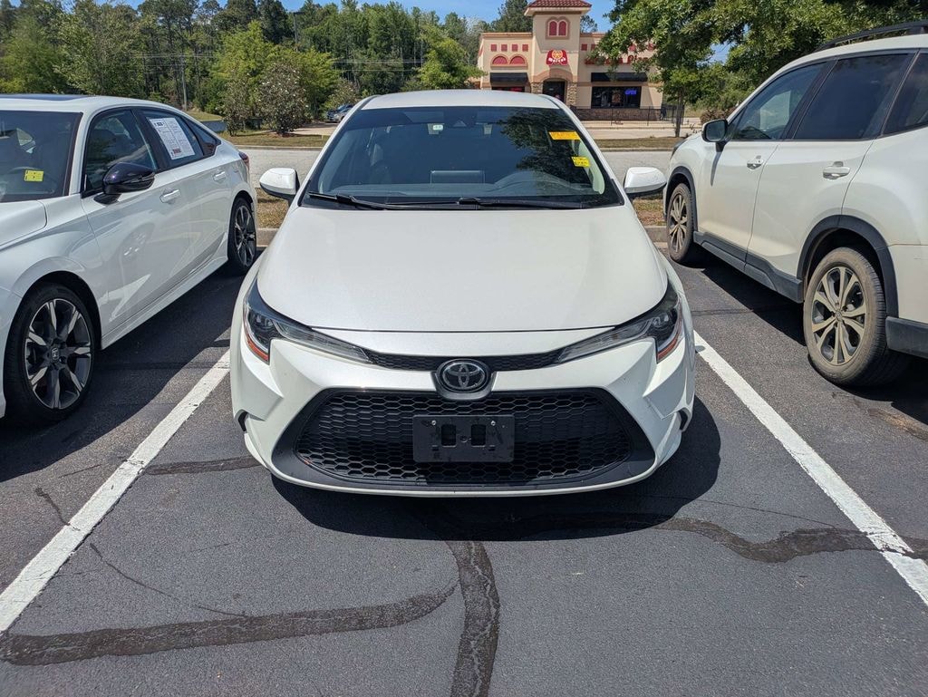Used 2021 Toyota Corolla LE Sedan
