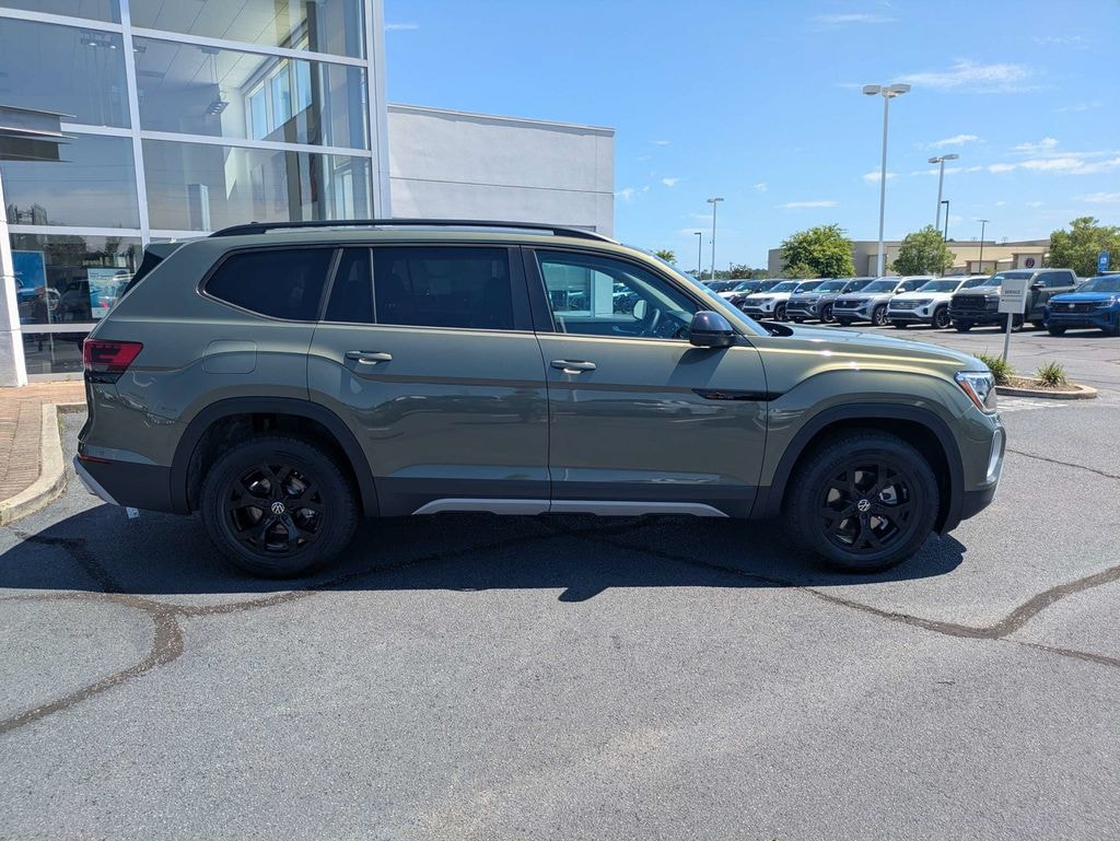 New 2026 Volkswagen Atlas 2.0T Peak Edition SUV