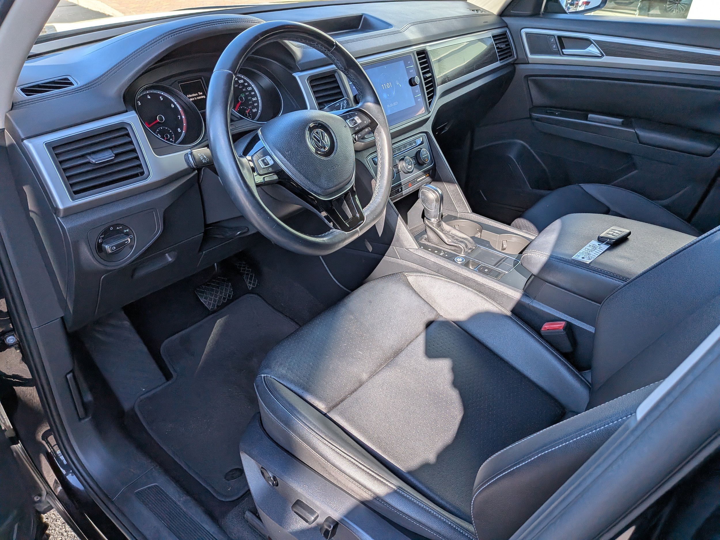 Used 2019 Volkswagen Atlas SE R-Line w/Tech with VIN 1V2WR2CA9KC554511 for sale in Hahira, GA