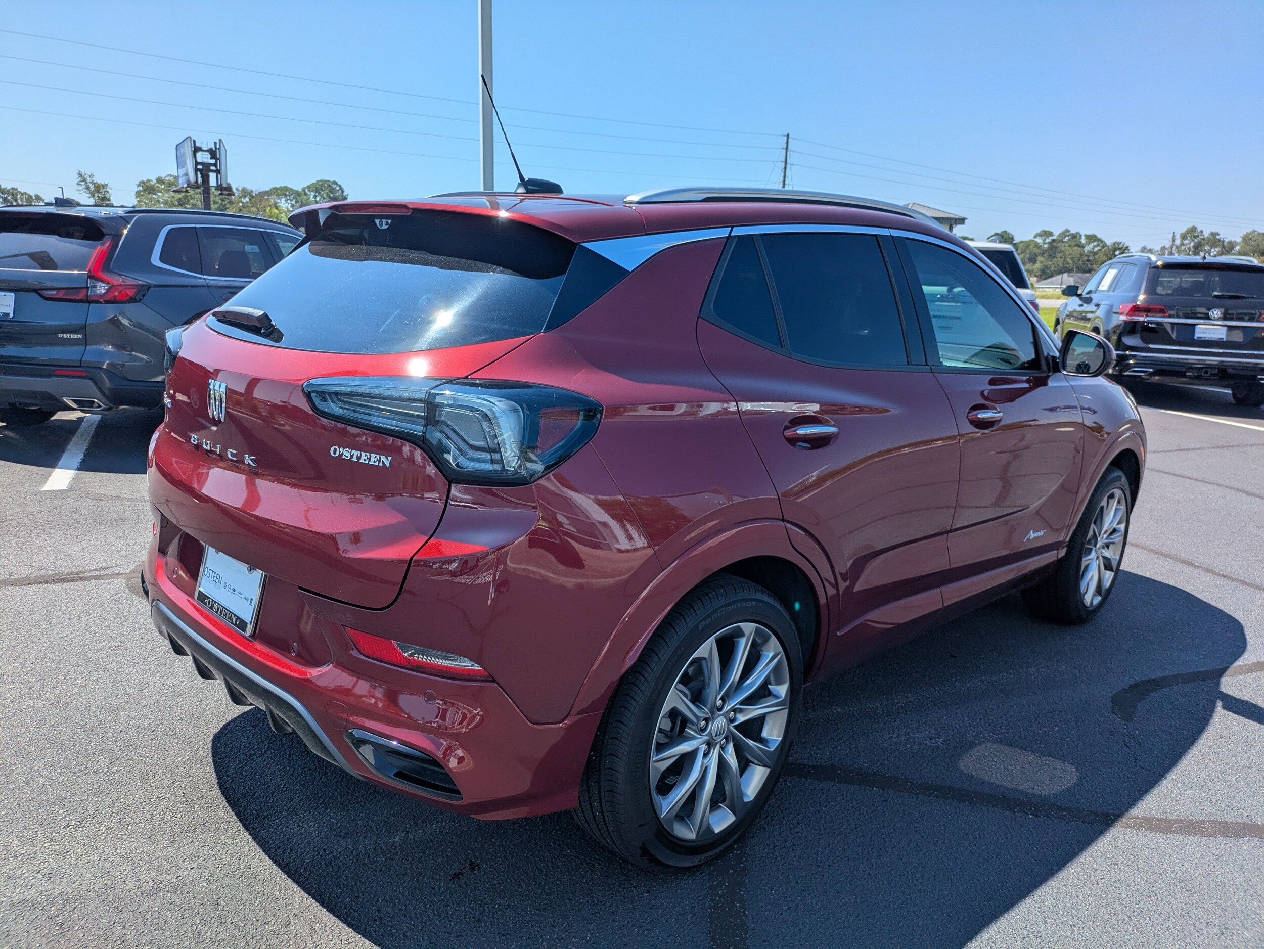 2025 Buick Encore GX Avenir photo 3