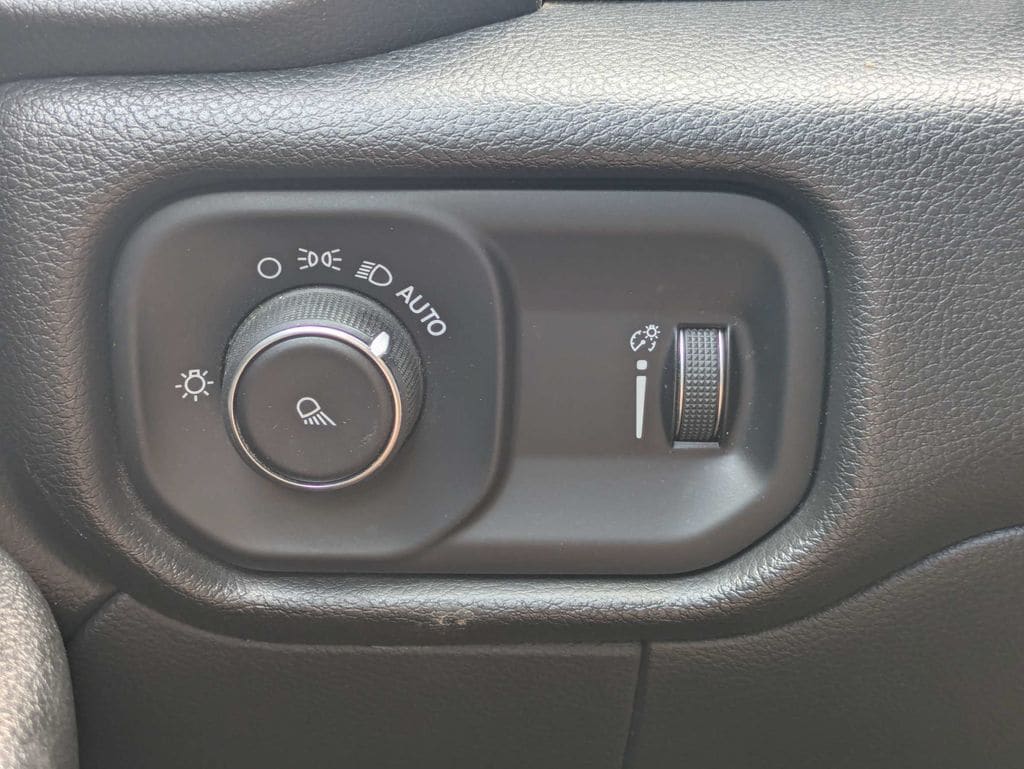 2023 RAM Ram 3500 Pickup Tradesman - Photo 25