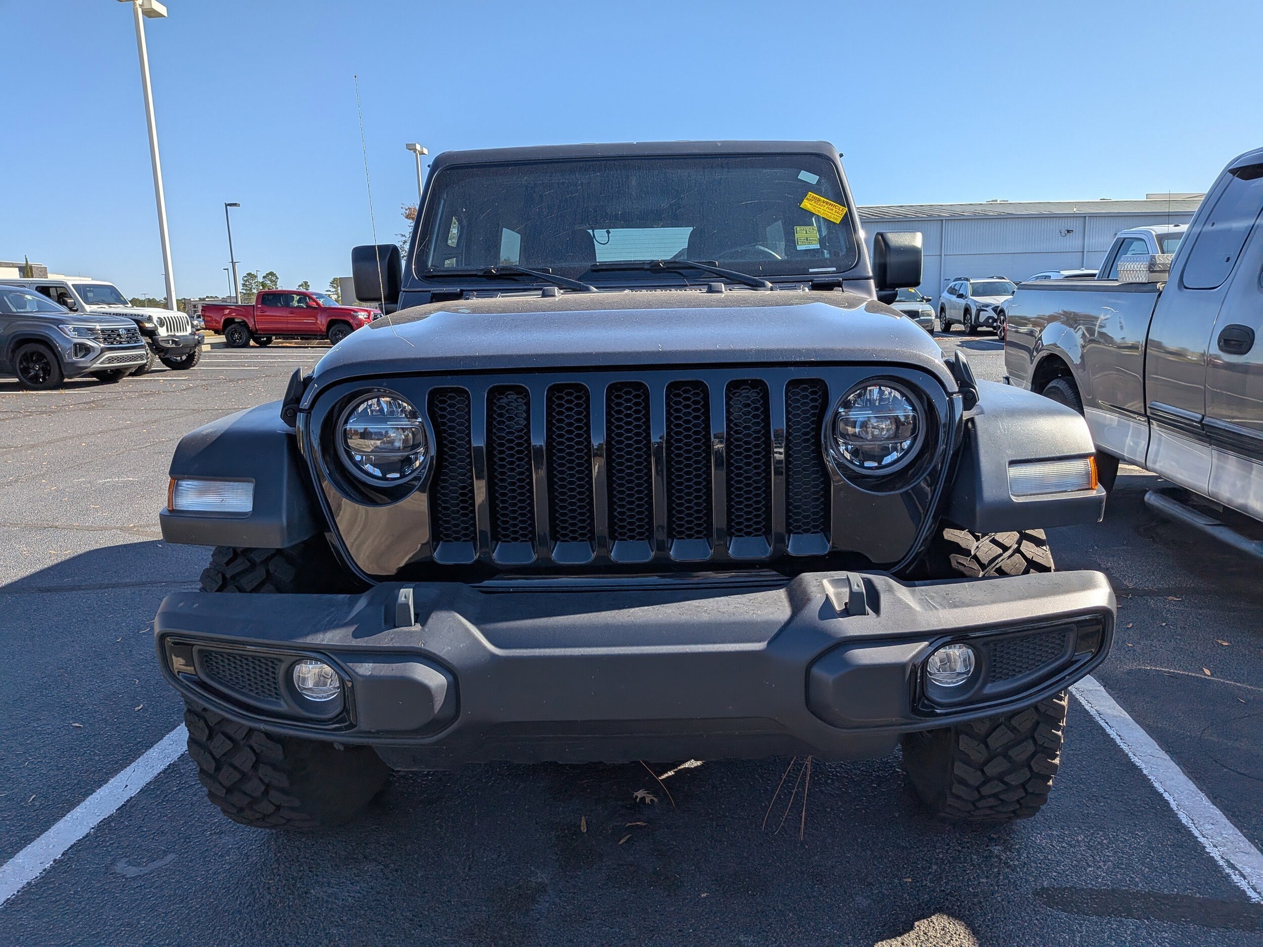 2021 Jeep Wrangler Unlimited Sport Willys photo 2