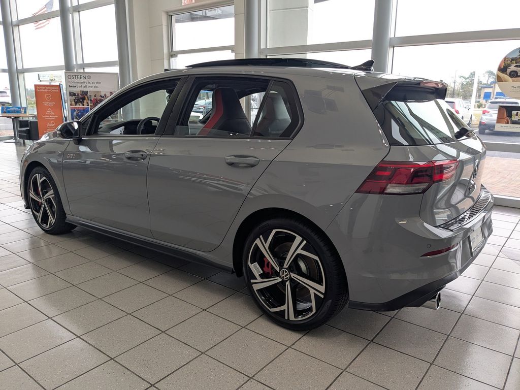 2026 Volkswagen Golf GTI SE - Photo 7