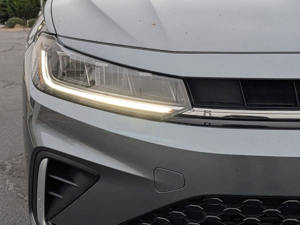 2026 Volkswagen Jetta SE - Photo 11