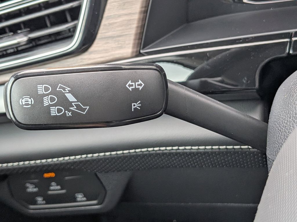 2026 Volkswagen Atlas SEL Premium R-Line - Photo 31