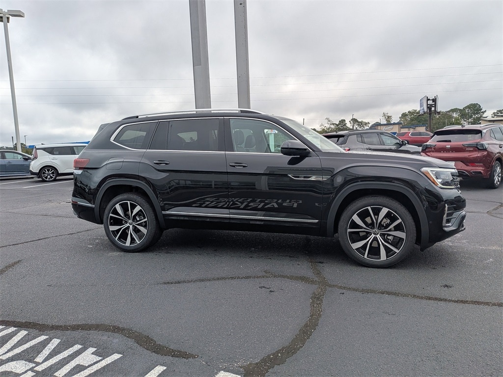 New 2026 Volkswagen Atlas 2.0T SEL Premium R-Line SUV