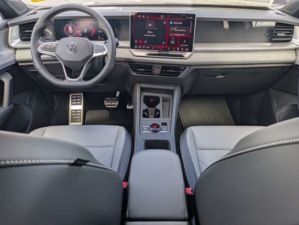 New 2026 Volkswagen Tiguan 2.0T SE R-Line Black SUV