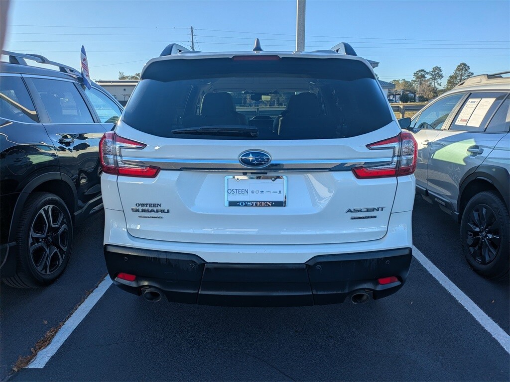 2023 Subaru Ascent Limited photo 2