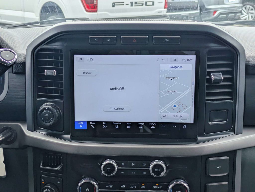 2024 Ford F-150 XLT - Photo 19