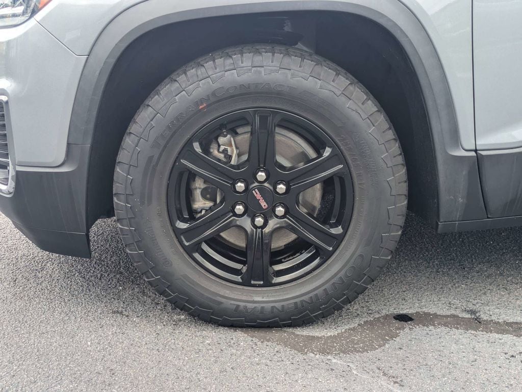 2023 GMC Acadia AT4 - Photo 11