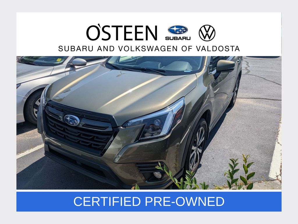 2022 Subaru Forester Limited's photo
