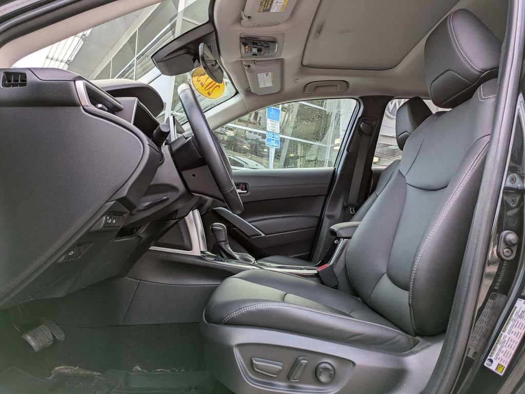 Used 2023 Toyota Corolla Cross XLE SUV