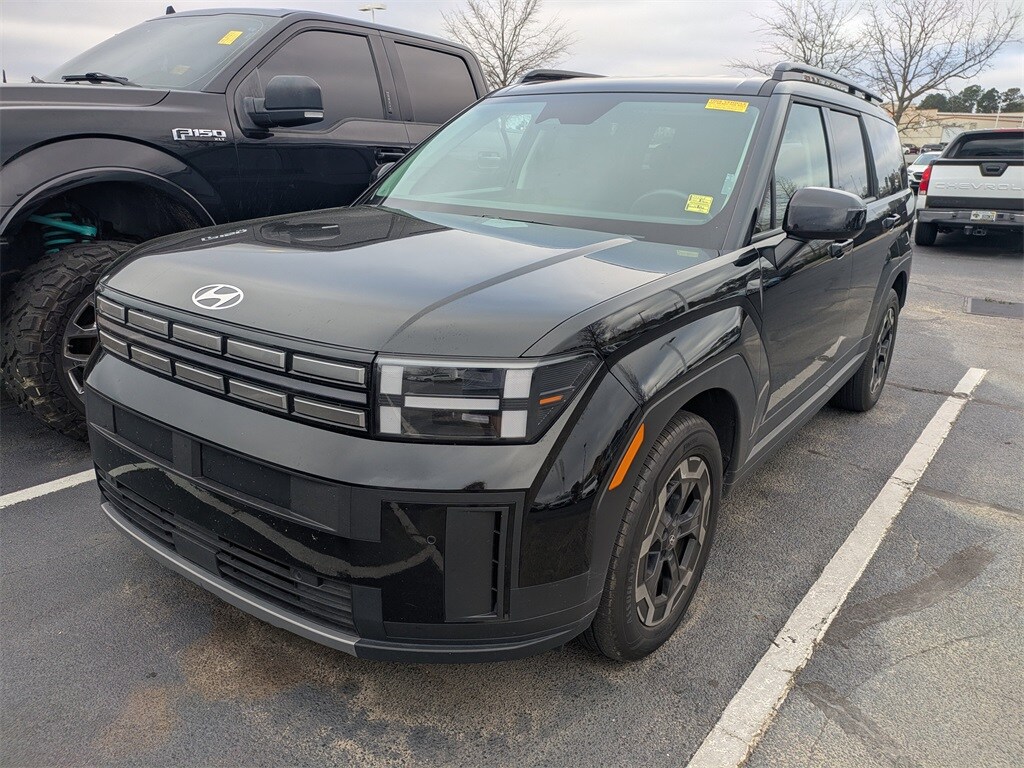 Used 2024 Hyundai Santa Fe SEL SUV