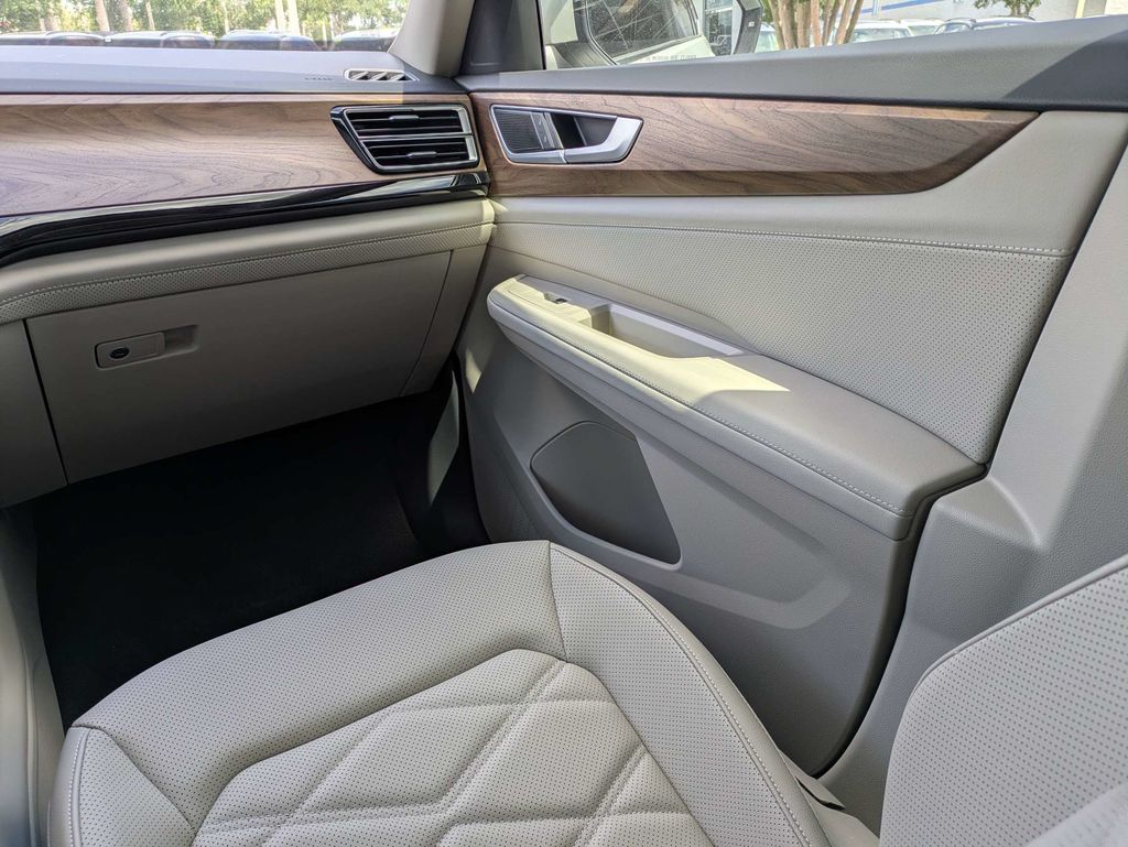 2026 Volkswagen Atlas SE - Photo 21