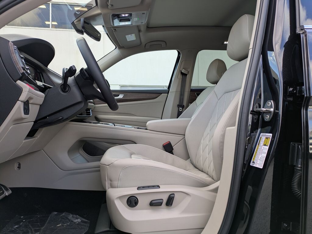 New 2026 Volkswagen Atlas 2.0T SEL Premium R-Line SUV