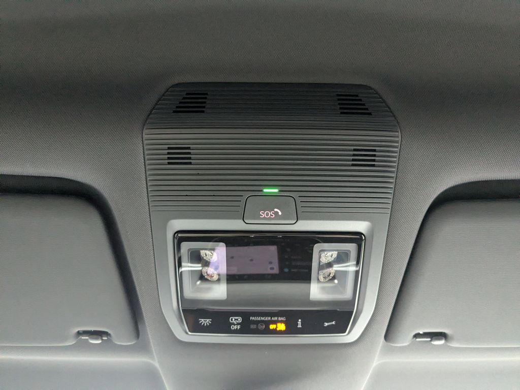 2025 Volkswagen ID. Buzz Pro S - Photo 28