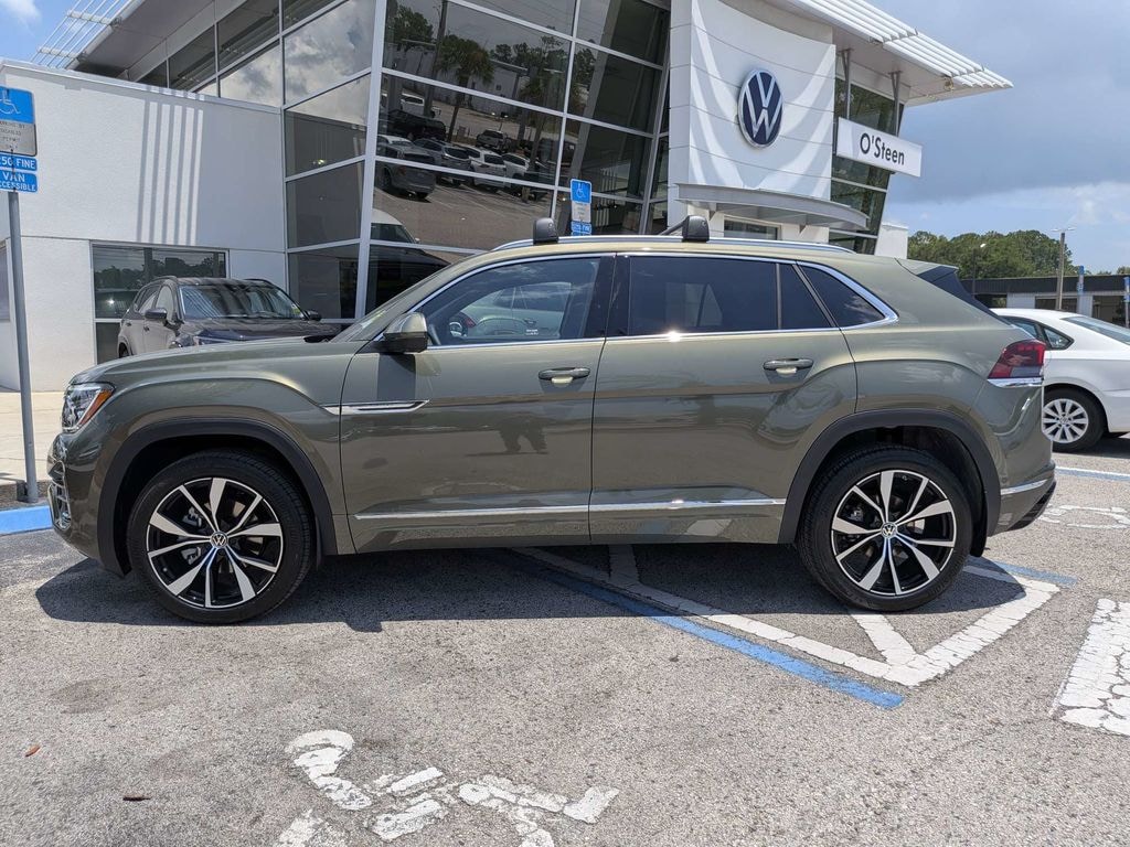 New 2026 Volkswagen Atlas Cross Sport 2.0T SEL Premium R-Line SUV