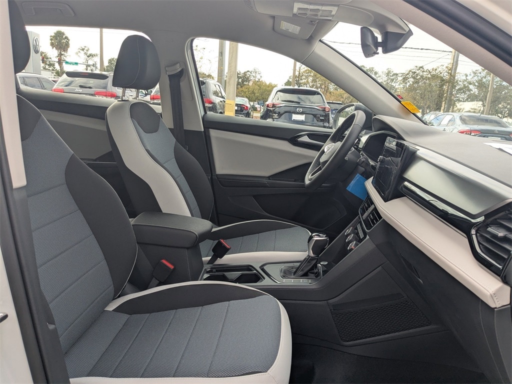 New 2026 Volkswagen Taos 1.5T S SUV