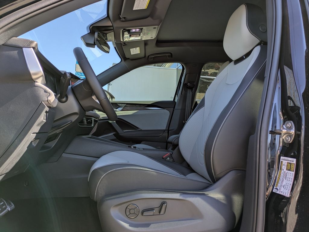 New 2026 Volkswagen Tiguan 2.0T SE R-Line Black SUV