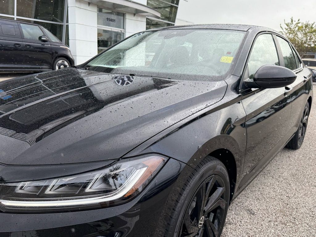2026 Volkswagen Jetta SE - Photo 22