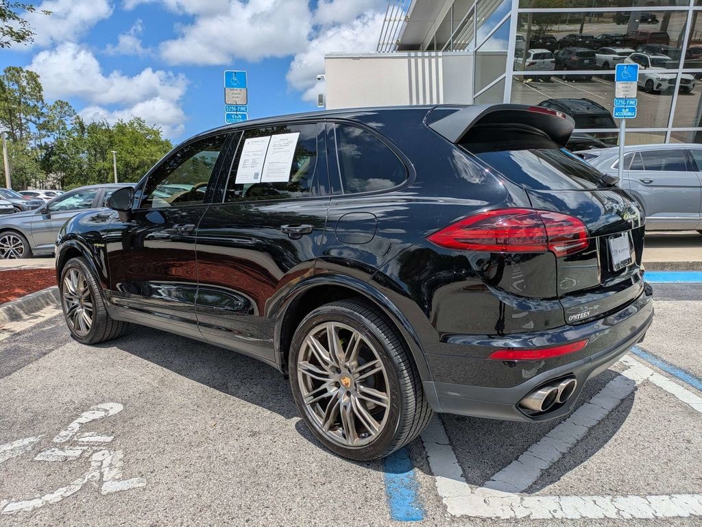 Used 2017 Porsche Cayenne E-Hybrid S SUV