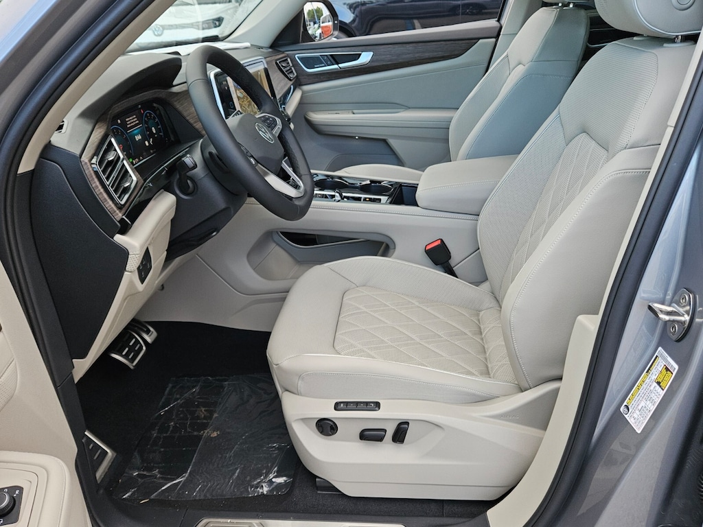 New 2026 Volkswagen Atlas 2.0T SEL Premium R-Line SUV