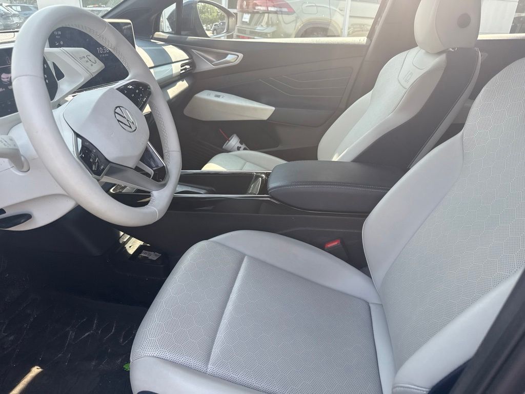 Used 2023 Volkswagen ID.4 PRO S with VIN 1V2VMPE80PC019270 for sale in Jacksonville, FL