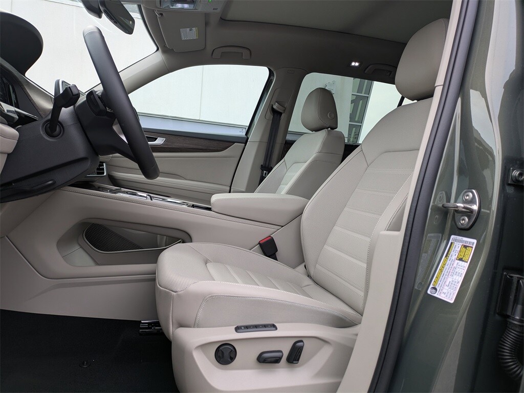 New 2026 Volkswagen Atlas 2.0T SEL SUV