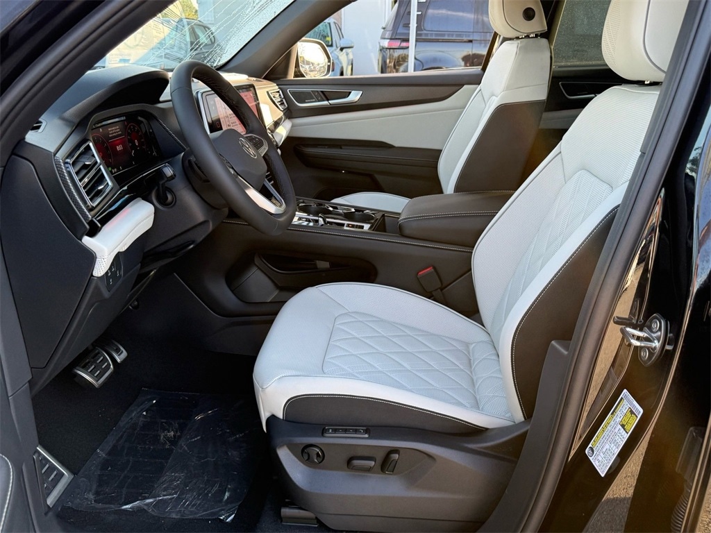 New 2026 Volkswagen Atlas Cross Sport 2.0T SEL Premium R-Line SUV