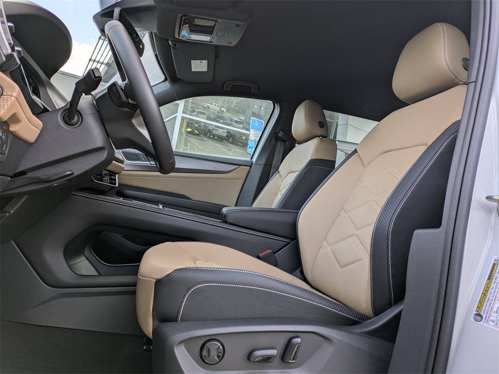 New 2026 Volkswagen Atlas Cross Sport 2.0T SE w/Technology SUV