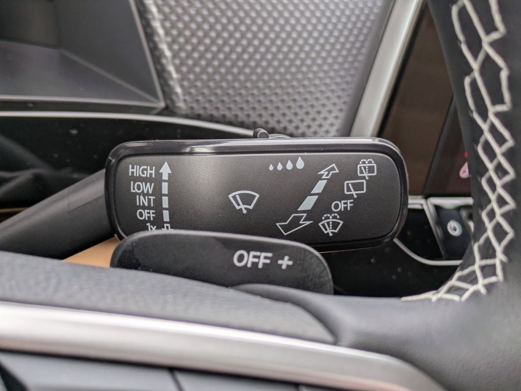 2026 Volkswagen Atlas Cross Sport SEL Premium R-LINE - Photo 40