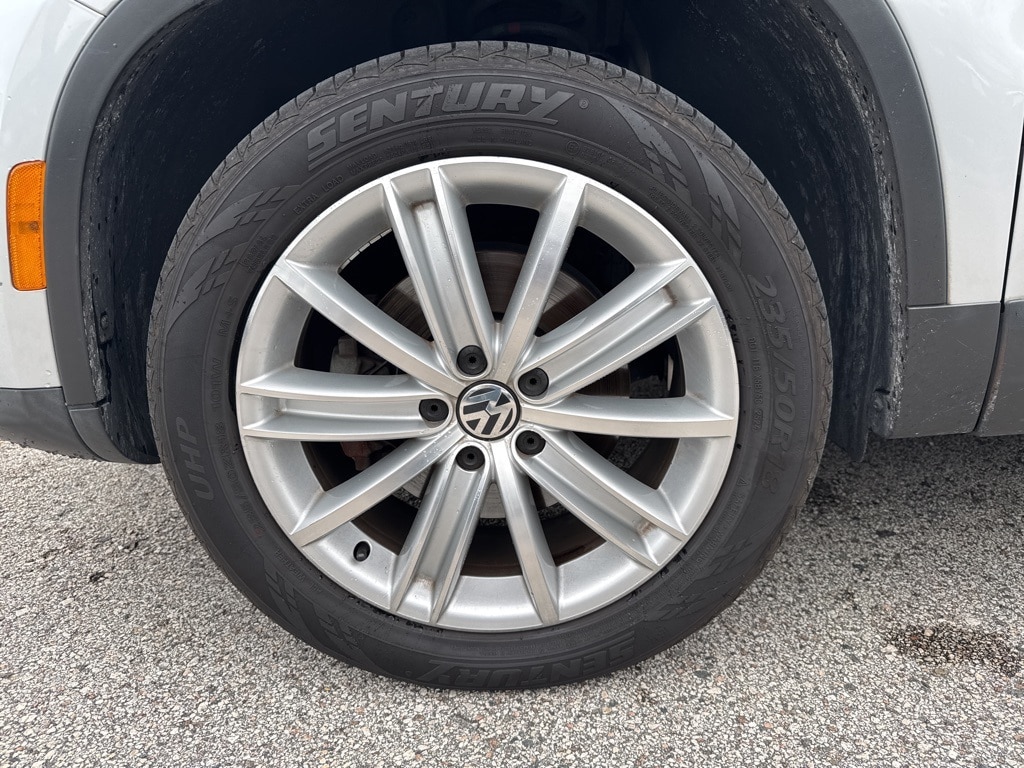 Used 2016 Volkswagen Tiguan 2.0T SE Automatic SUV