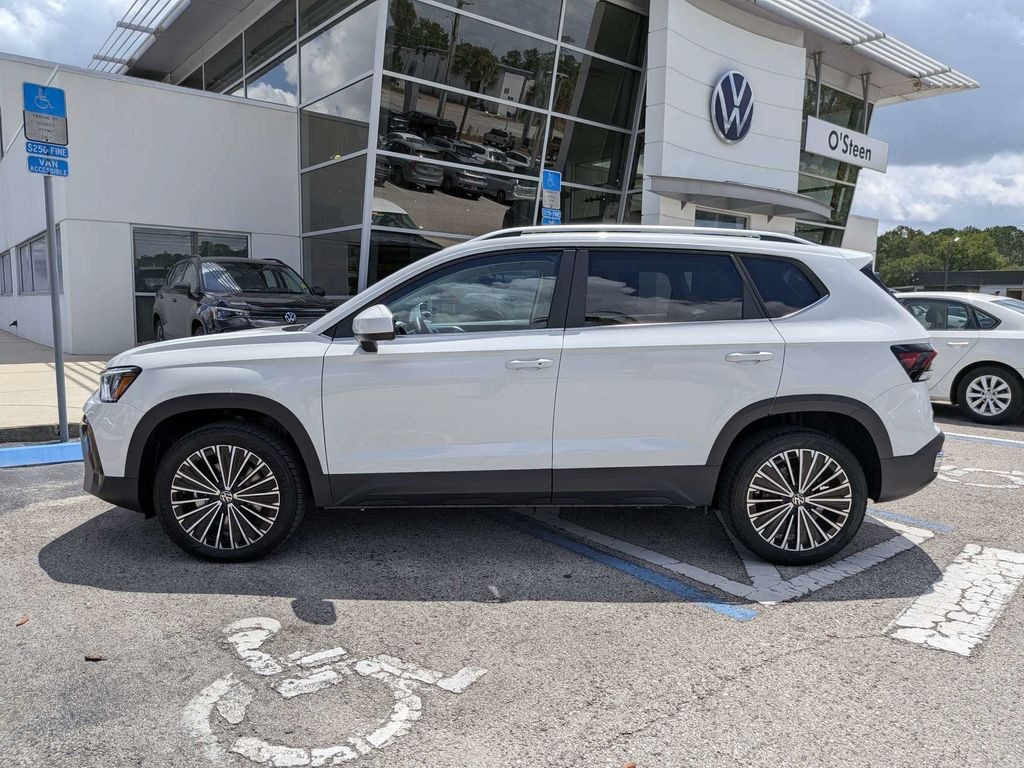 New 2026 Volkswagen Taos 1.5T SE SUV