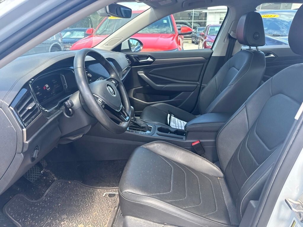 Used 2019 Volkswagen Jetta 1.4T SEL Premium Sedan