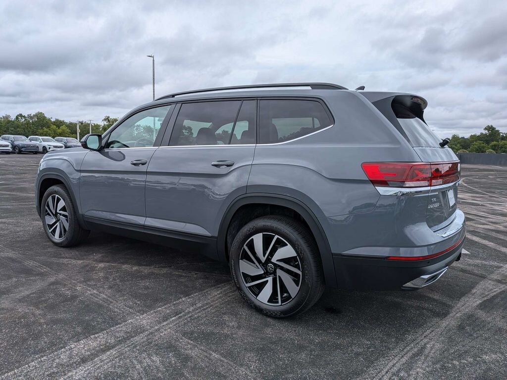 New 2026 Volkswagen Atlas 2.0T SE w/Technology SUV