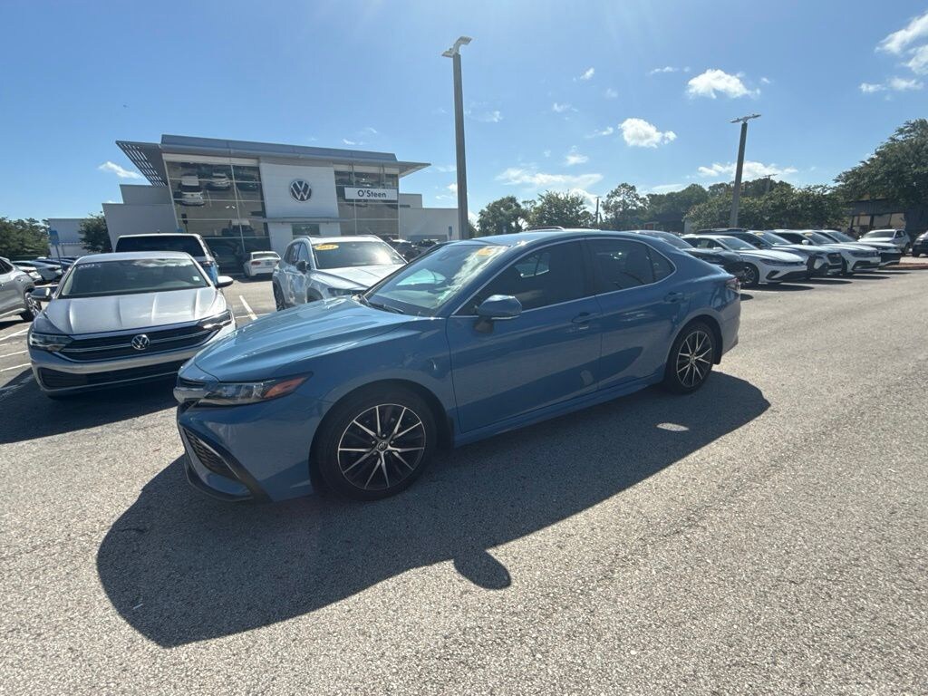 Used 2024 Toyota Camry SE Sedan