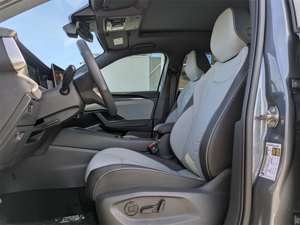 New 2026 Volkswagen Tiguan 2.0T SE R-Line Black SUV