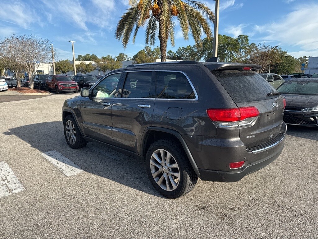 Used 2017 Jeep Grand Cherokee Limited 4x4 SUV