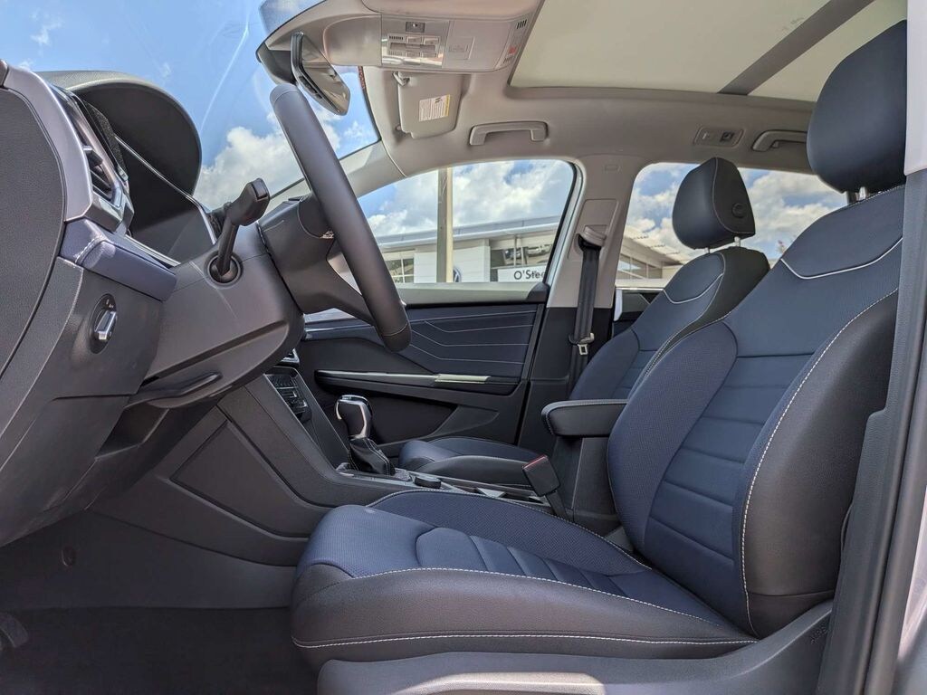 New 2026 Volkswagen Taos 1.5T SEL SUV