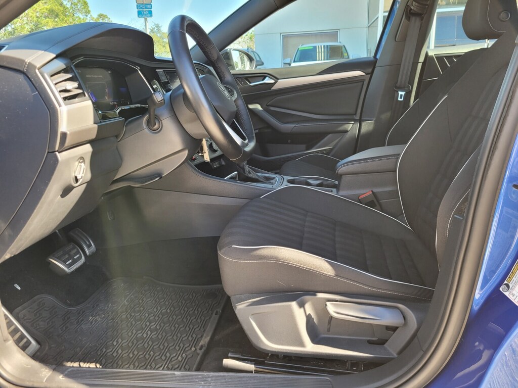 Used 2023 Volkswagen Jetta 1.5T Sport Sedan