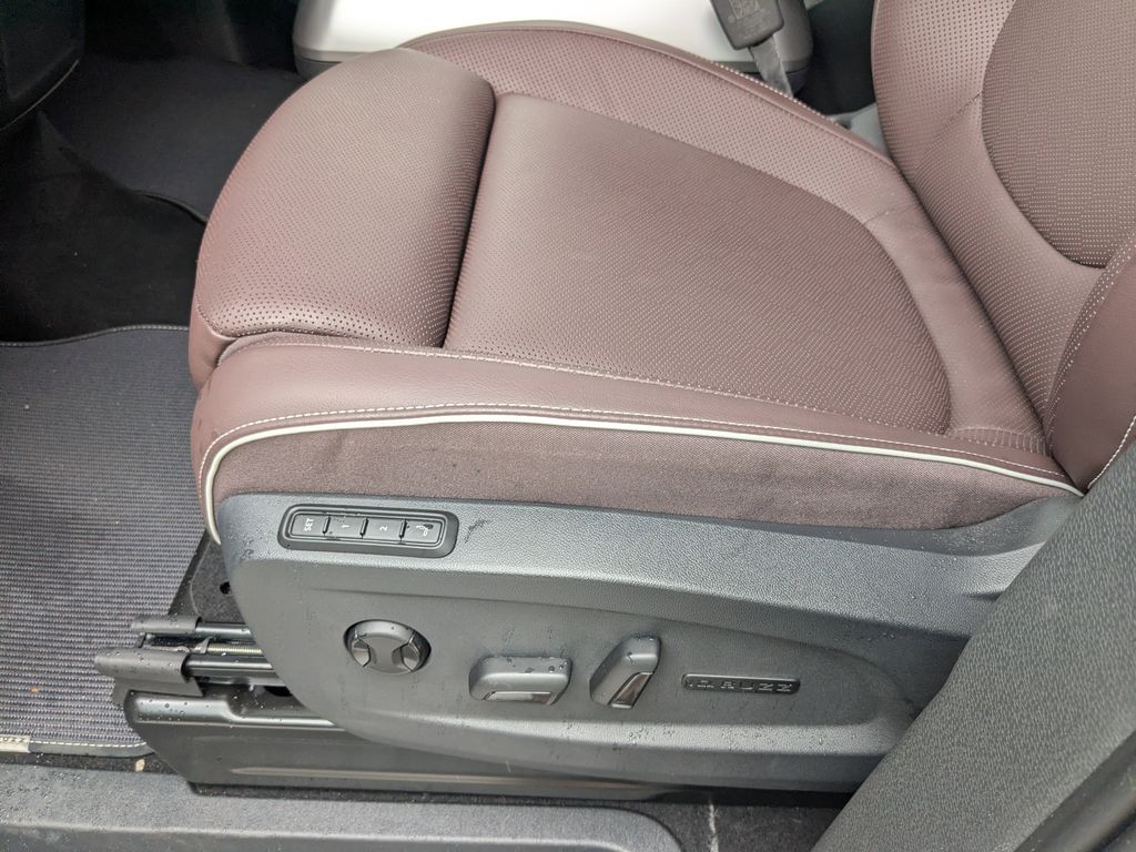 2025 Volkswagen ID. Buzz Pro S - Photo 22
