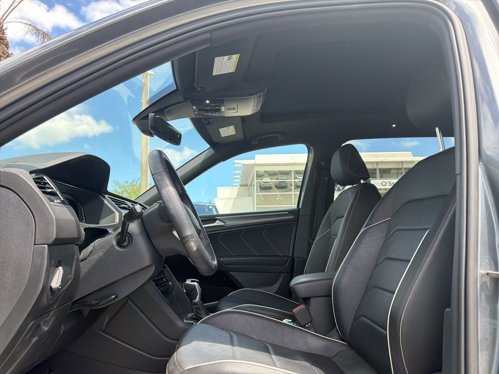 Used 2022 Volkswagen Tiguan 2.0T SEL R-Line SUV