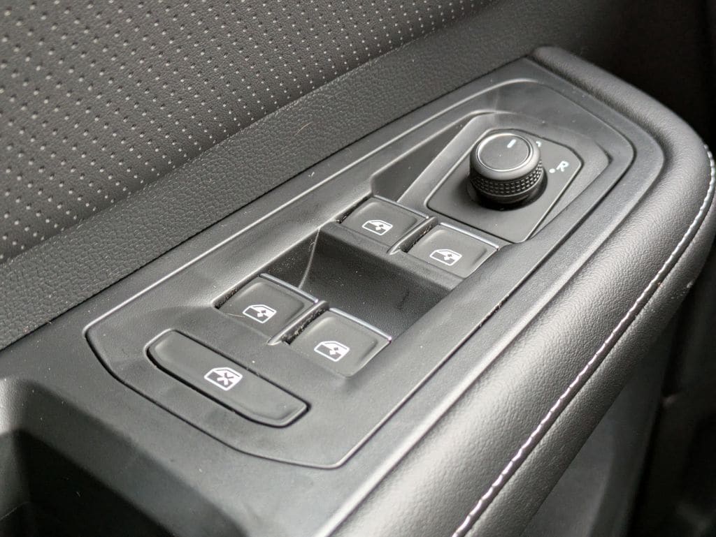 2026 Volkswagen Atlas SE w/Tech - Photo 33