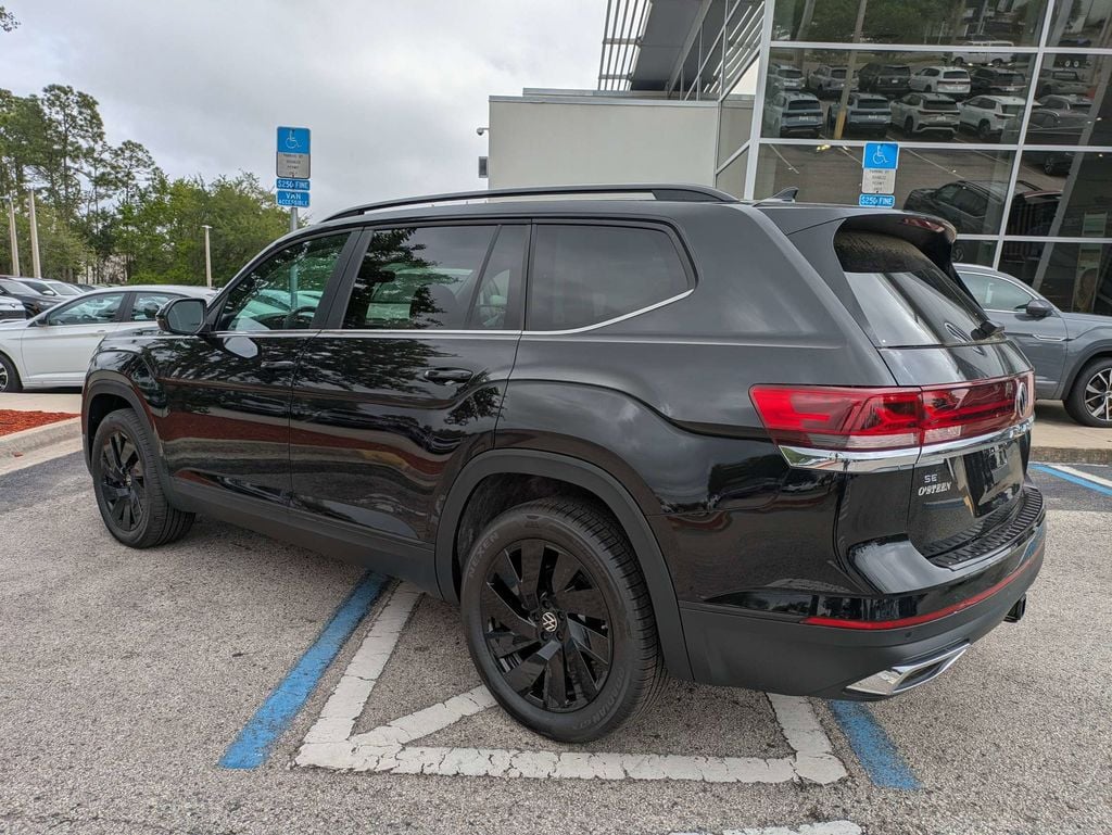 New 2026 Volkswagen Atlas 2.0T SE w/Technology SUV