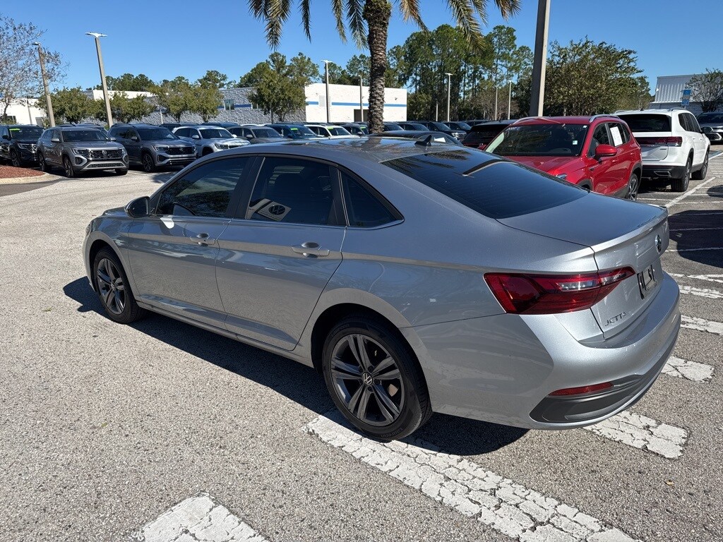 Used 2023 Volkswagen Jetta 1.5T SE Sedan